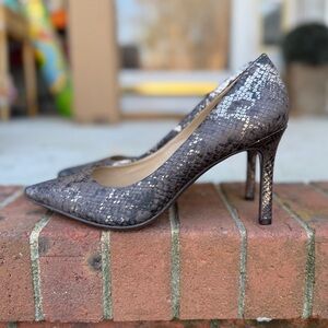 Naturalizer Anna Snakeskin Real Leather Pumps Heels Size 10W Wide Shoes